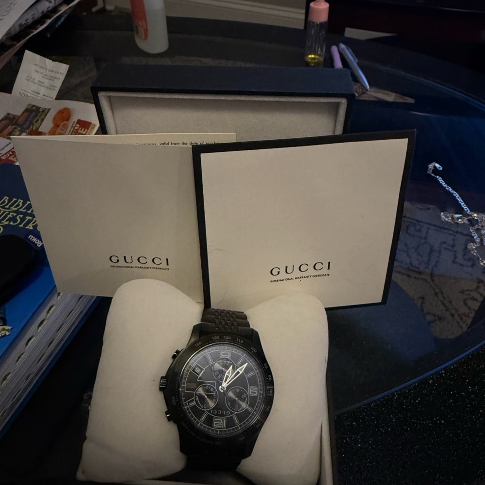 Gucci Black Watch original